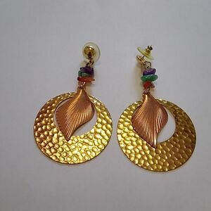 Earrings Tone Gold Vintage
